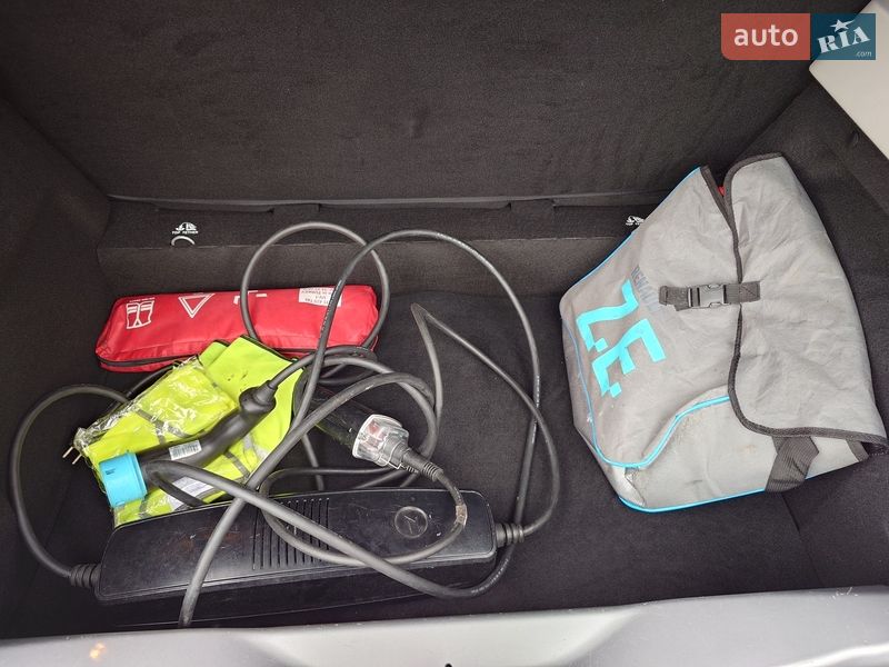 Хэтчбек Renault Zoe 2016 в Самборе