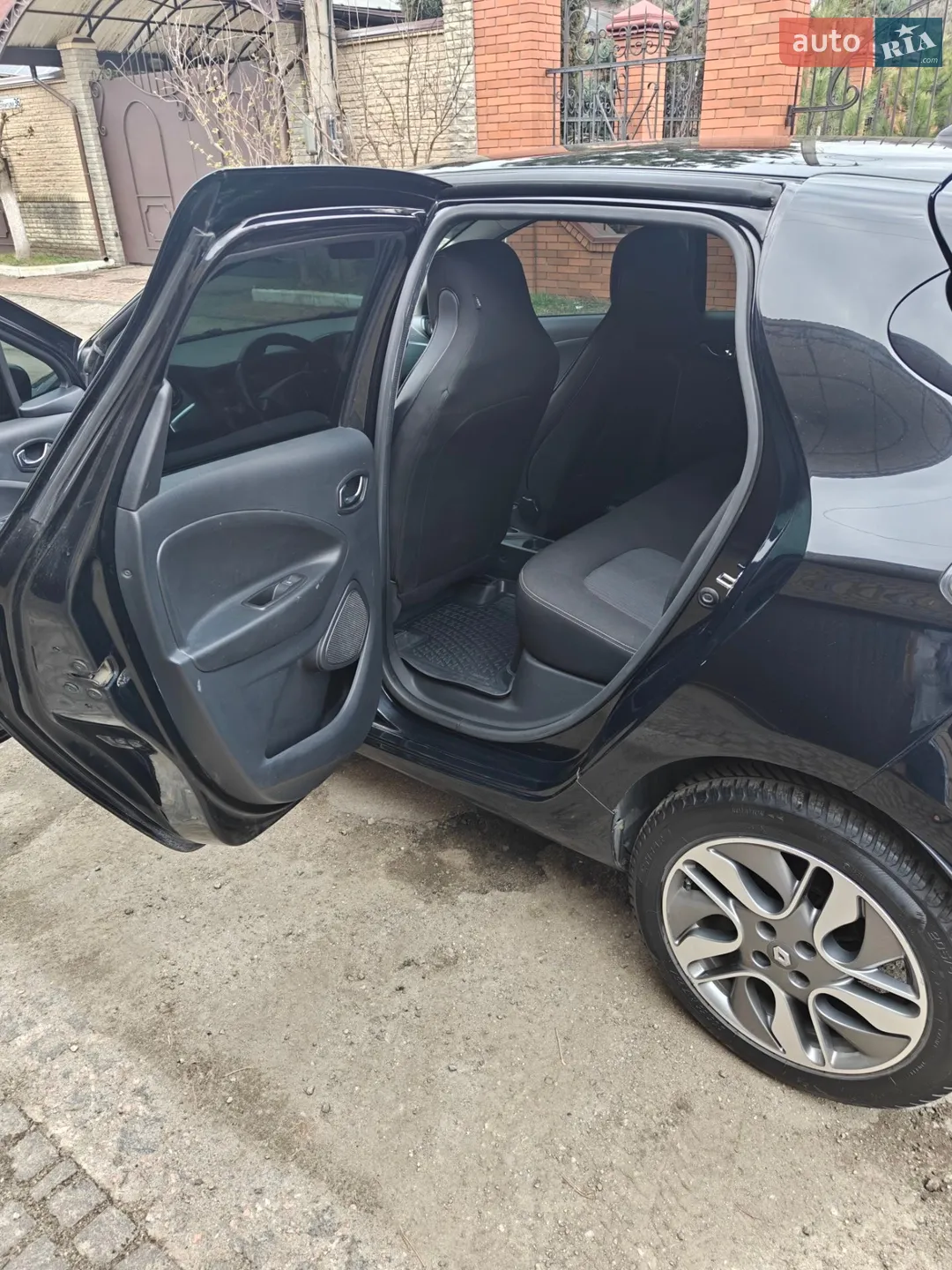 2017 Renault ZOE - мініатюра 13