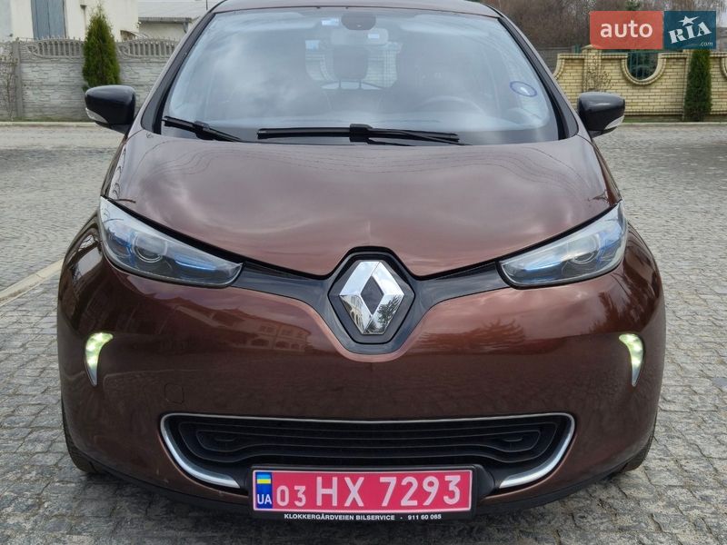 Хэтчбек Renault Zoe 2015 в Золочеве фото 20 Хэтчбек Renault Zoe 2015 в Золочеве