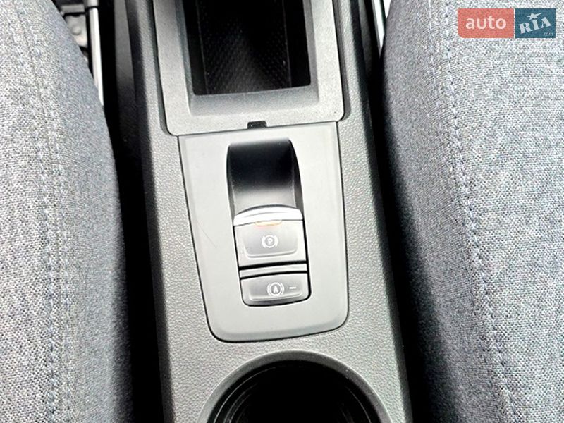 Хэтчбек Renault Zoe 2022 в Киеве фото 11 Хэтчбек Renault Zoe 2022 в Киеве