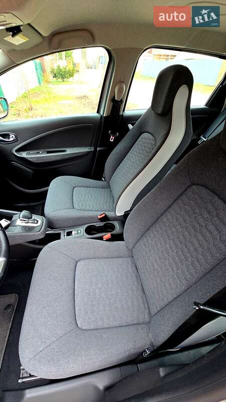 Хэтчбек Renault Zoe 2022 в Киеве фото 37 Хэтчбек Renault Zoe 2022 в Киеве