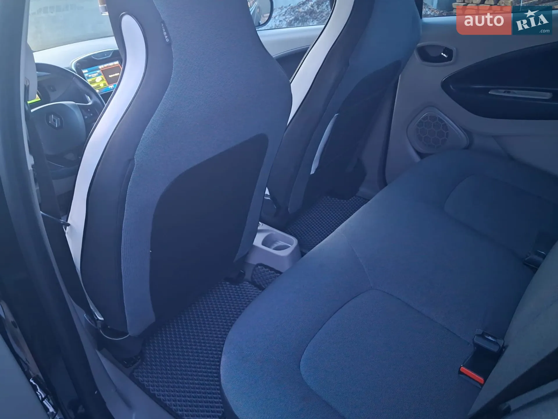 2016 Renault ZOE - мініатюра 6