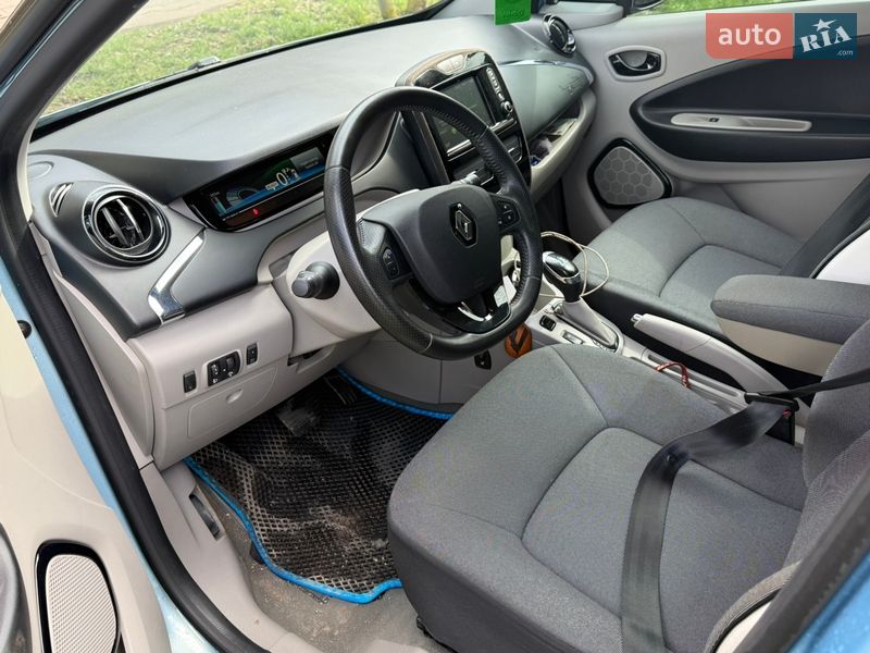 Хетчбек Renault Zoe 2015 в Хмельницькому