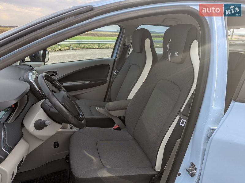 Хетчбек Renault Zoe 2015 в Радивиліві