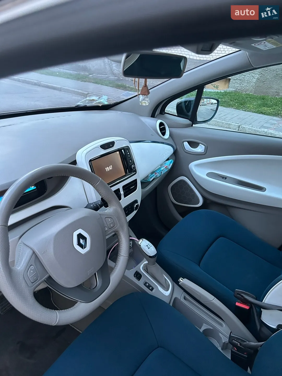 2013 Renault ZOE - мініатюра 15