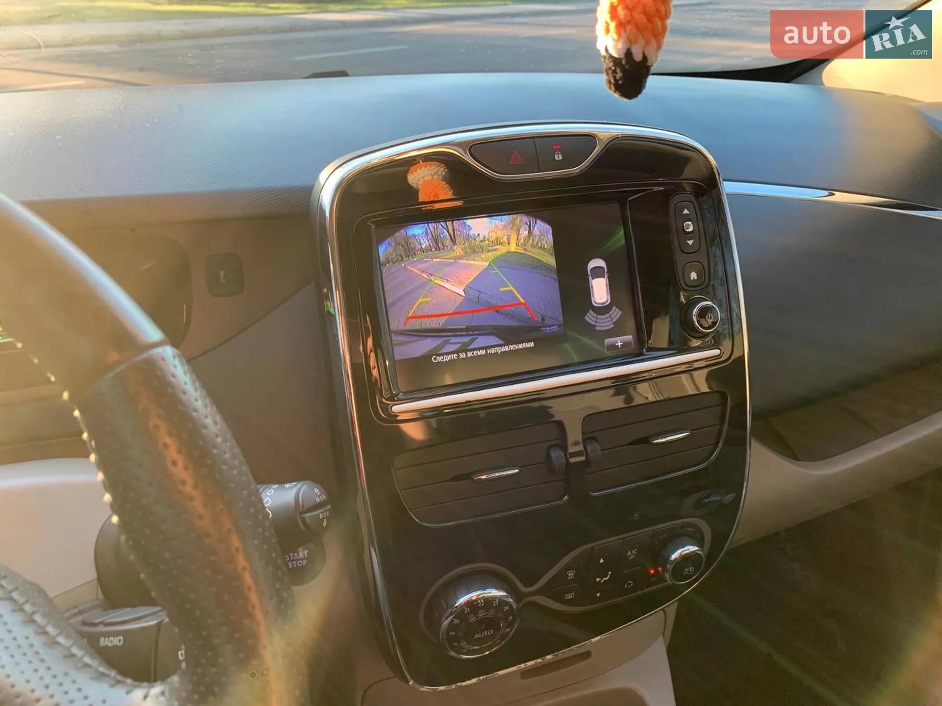 2016 Renault ZOE - мініатюра 16