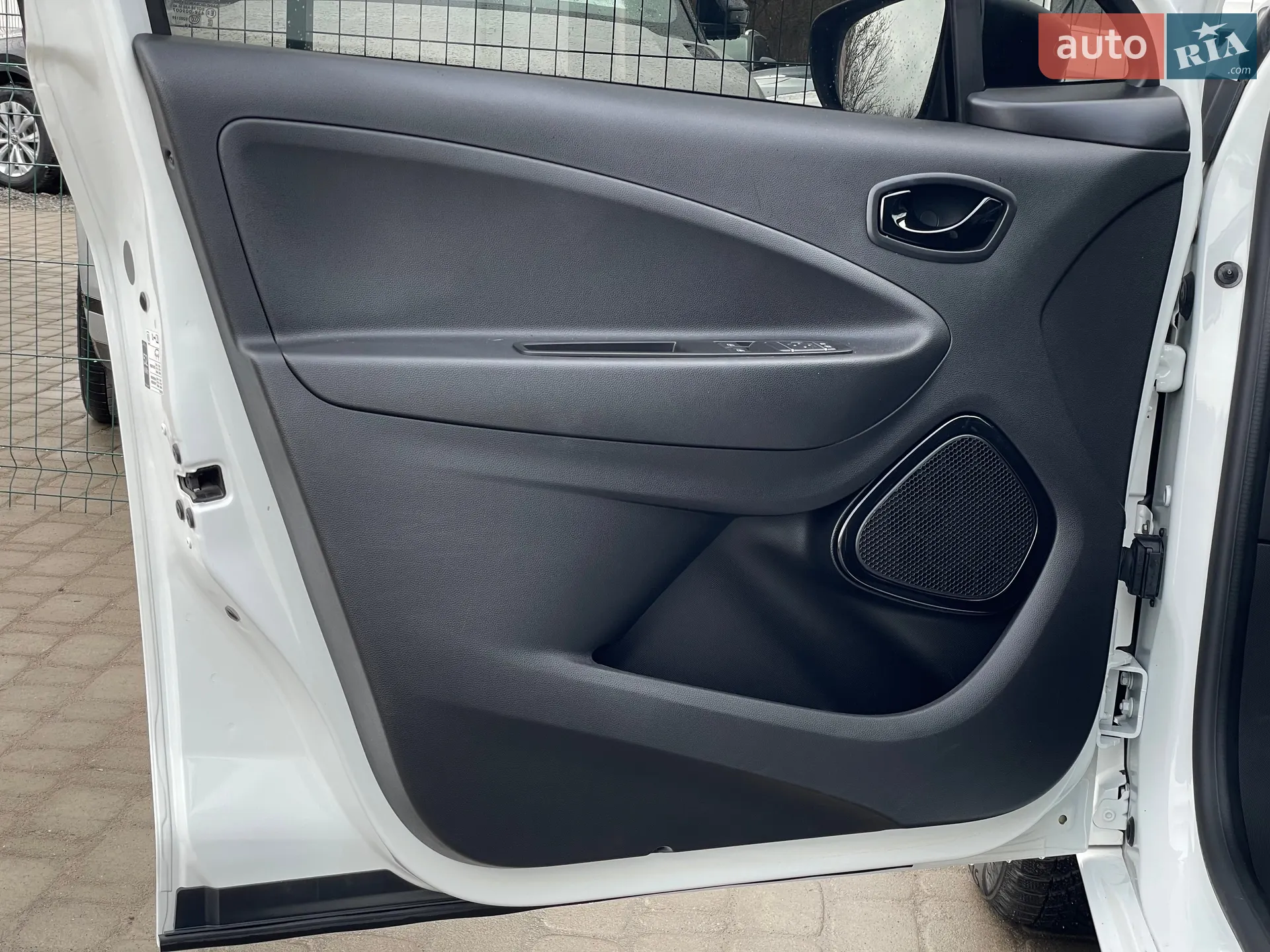 2020 Renault ZOE - мініатюра 24