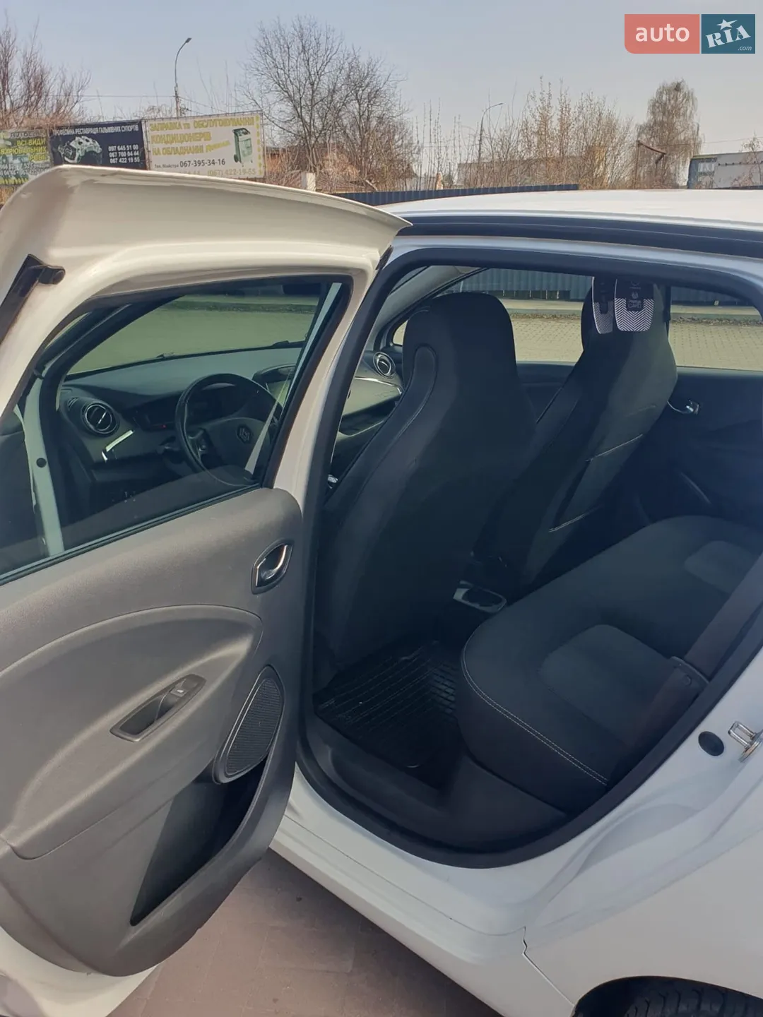2019 Renault ZOE - мініатюра 18