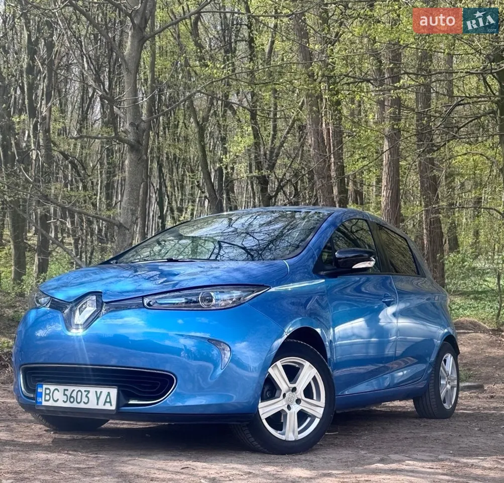 2025 Tesla Model 3 - мініатюра 23