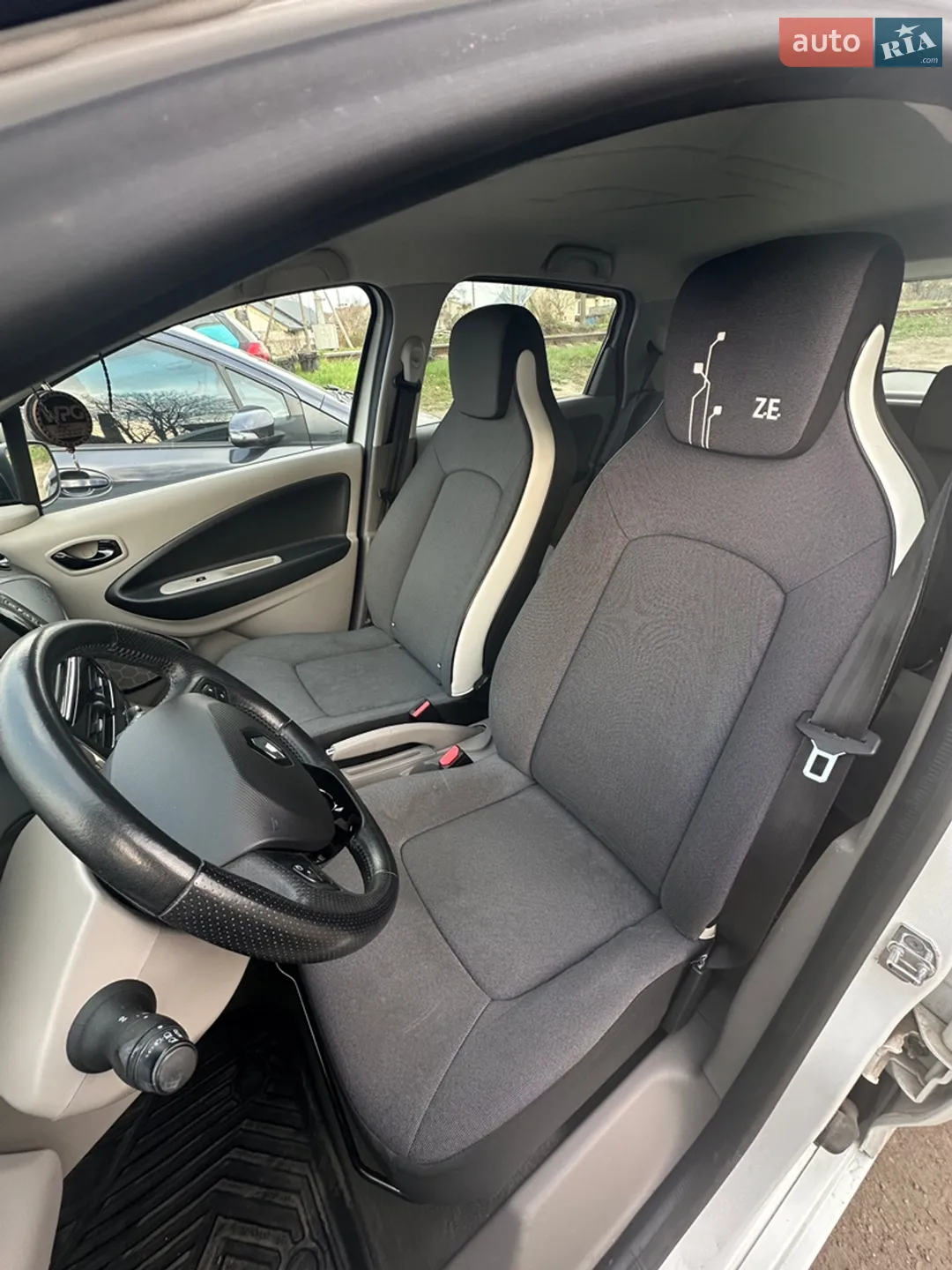 2016 Renault ZOE - мініатюра 8