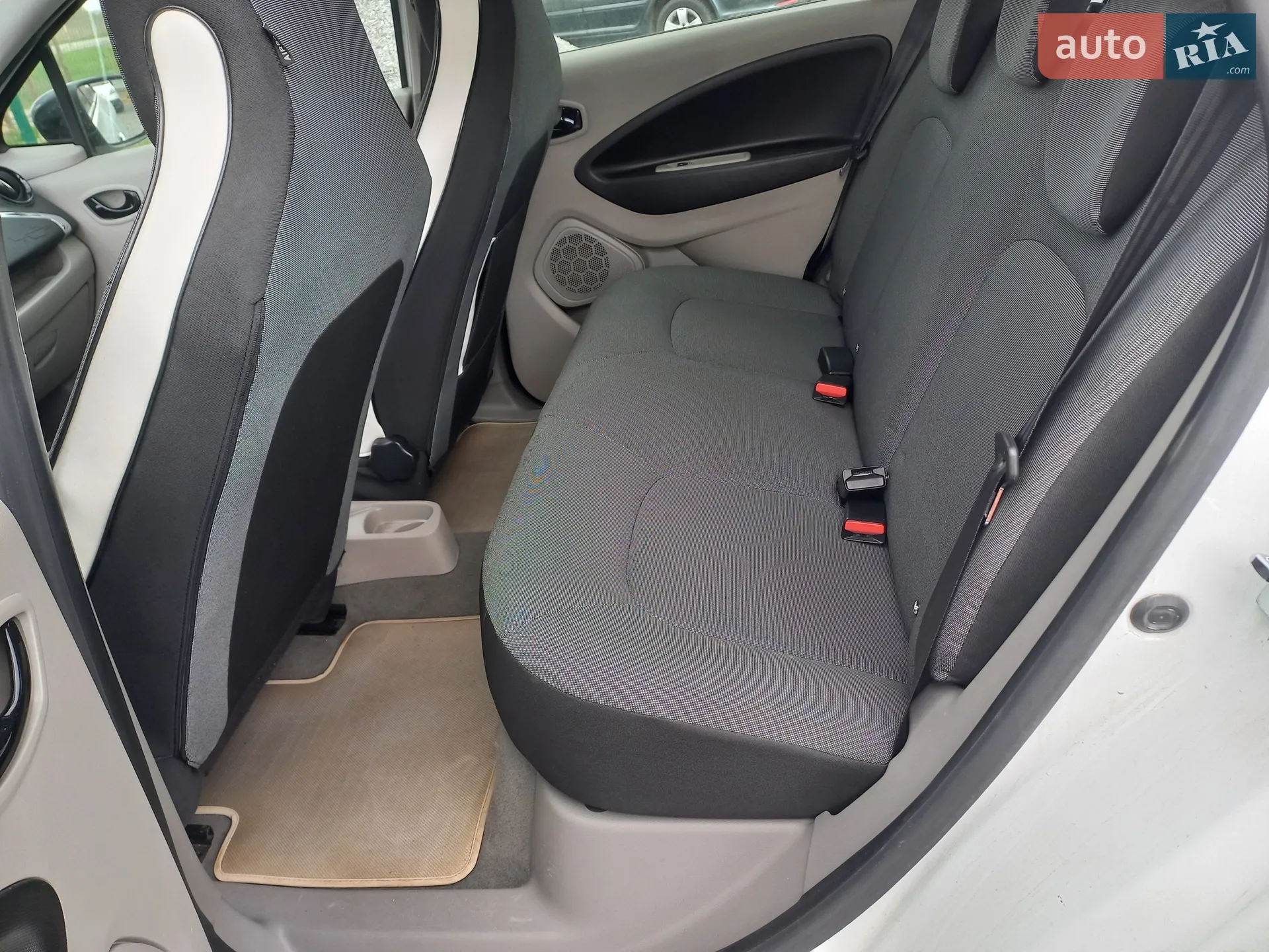 2016 Renault ZOE - мініатюра 7