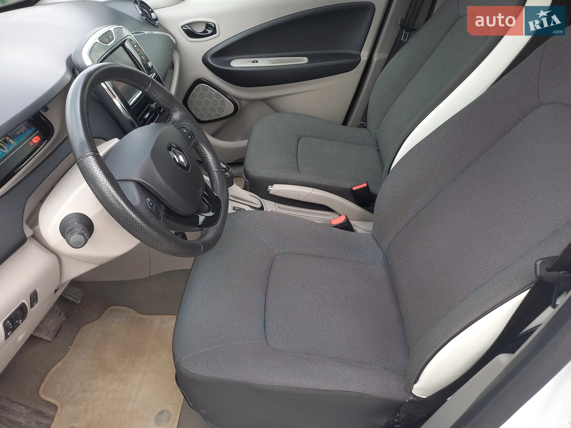 2016 Renault ZOE - мініатюра 10