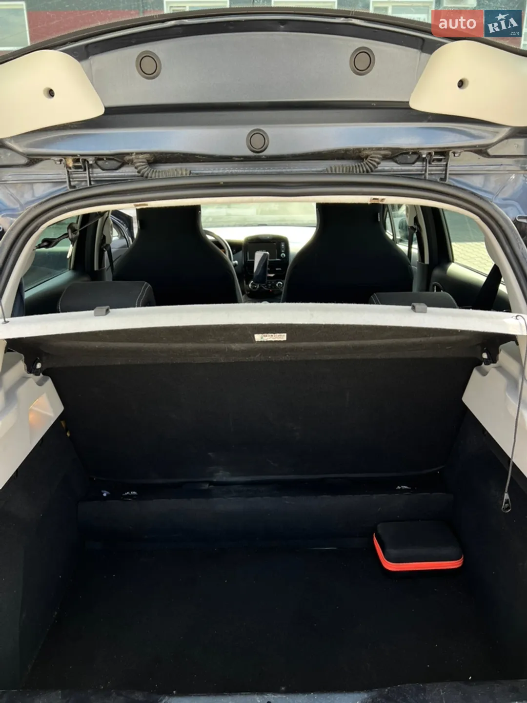 2017 Renault ZOE - мініатюра 9