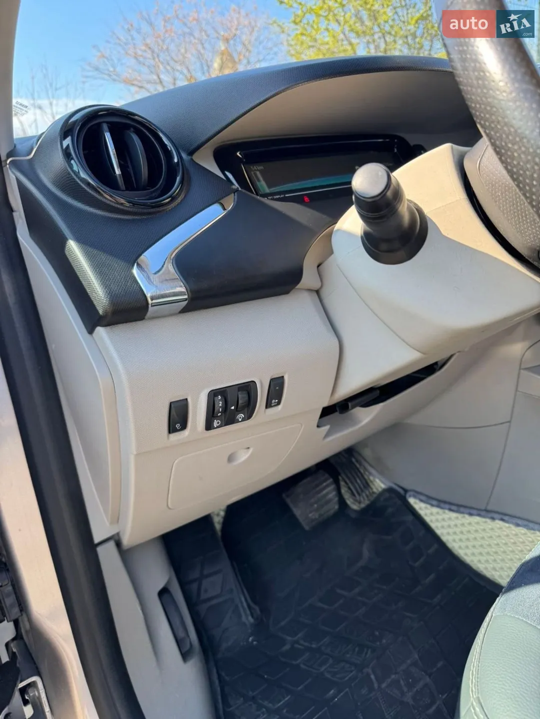 2014 Renault ZOE - мініатюра 14
