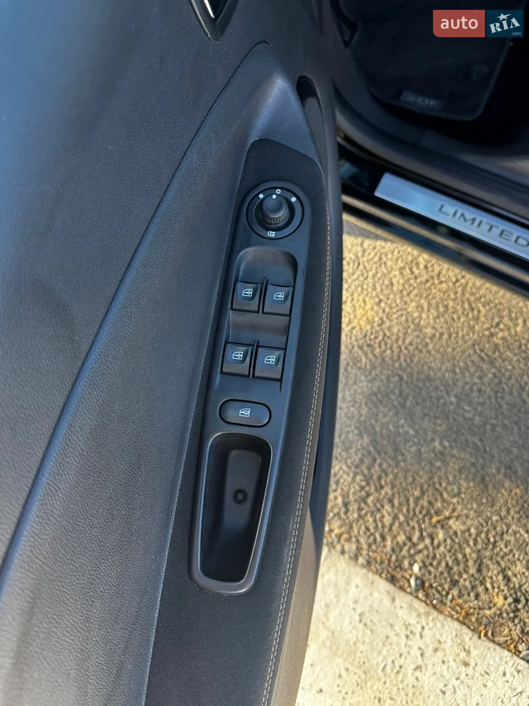2019 Renault ZOE - мініатюра 10