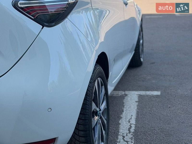 Хэтчбек Renault Zoe 2020 в Дубно