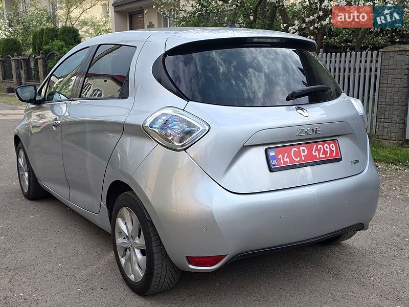 Хэтчбек Renault Zoe 2018 в Калуше