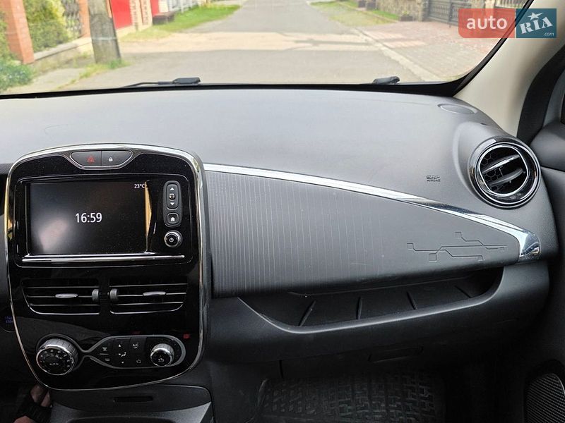 Хэтчбек Renault Zoe 2018 в Калуше