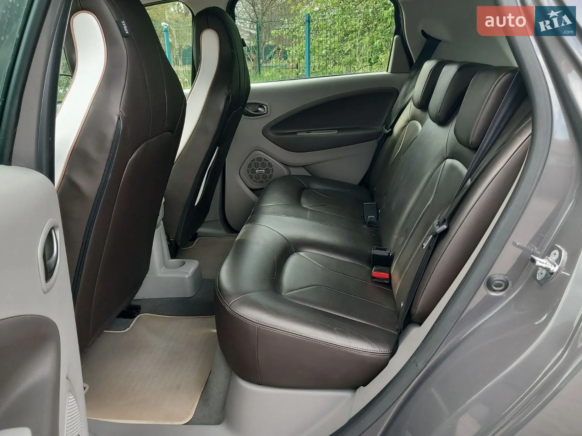 2016 Renault ZOE - мініатюра 18