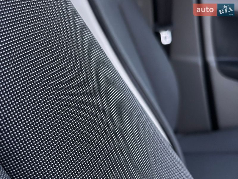 Хэтчбек Renault Zoe 2015 в Львове
