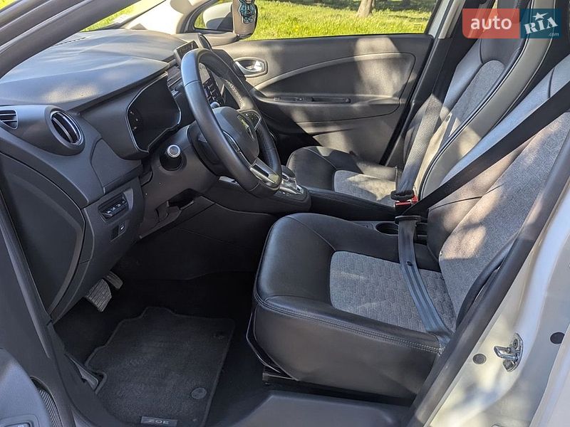 Хэтчбек Renault Zoe 2020 в Киеве