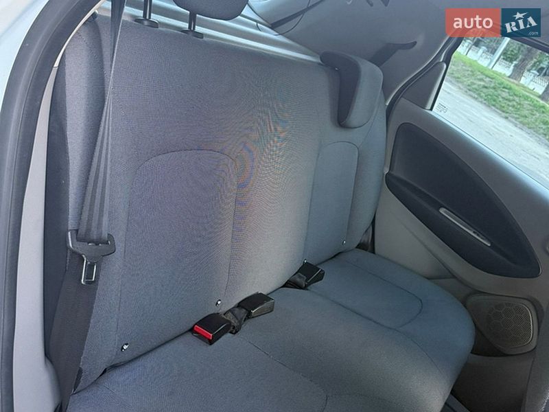 Хэтчбек Renault Zoe 2013 в Киеве