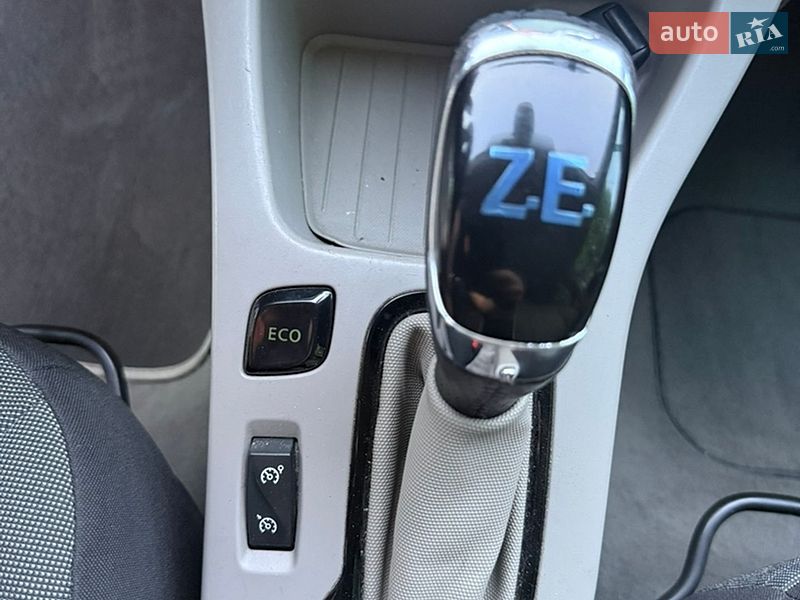Хэтчбек Renault Zoe 2013 в Киеве