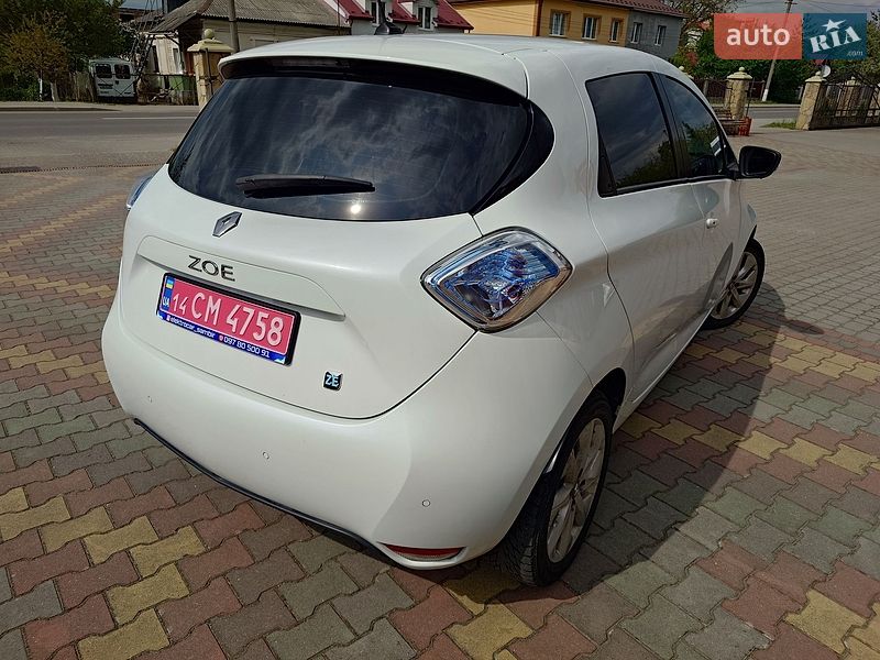 Хэтчбек Renault Zoe 2015 в Самборе