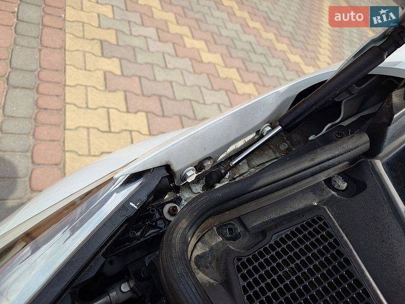 Хэтчбек Renault Zoe 2015 в Самборе