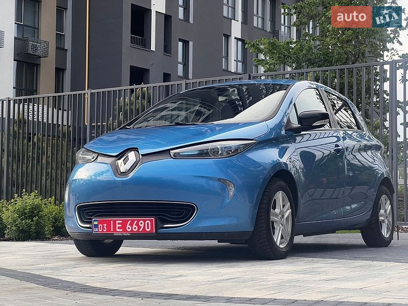 Хэтчбек Renault Zoe 2017 в Кропивницком