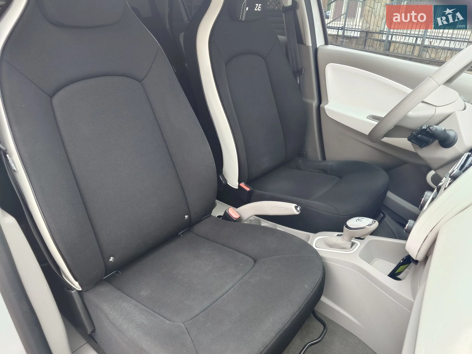 2016 Renault ZOE - мініатюра 40