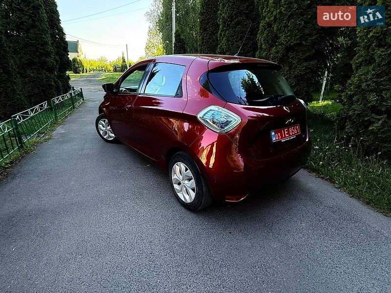 Хэтчбек Renault Zoe 2017 в Луцке