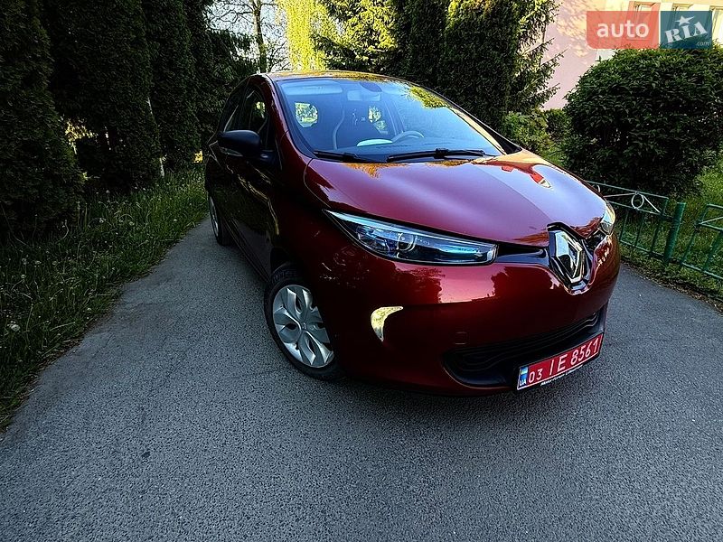 Хэтчбек Renault Zoe 2017 в Луцке
