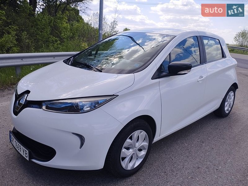 Хэтчбек Renault Zoe 2019 в Дубно