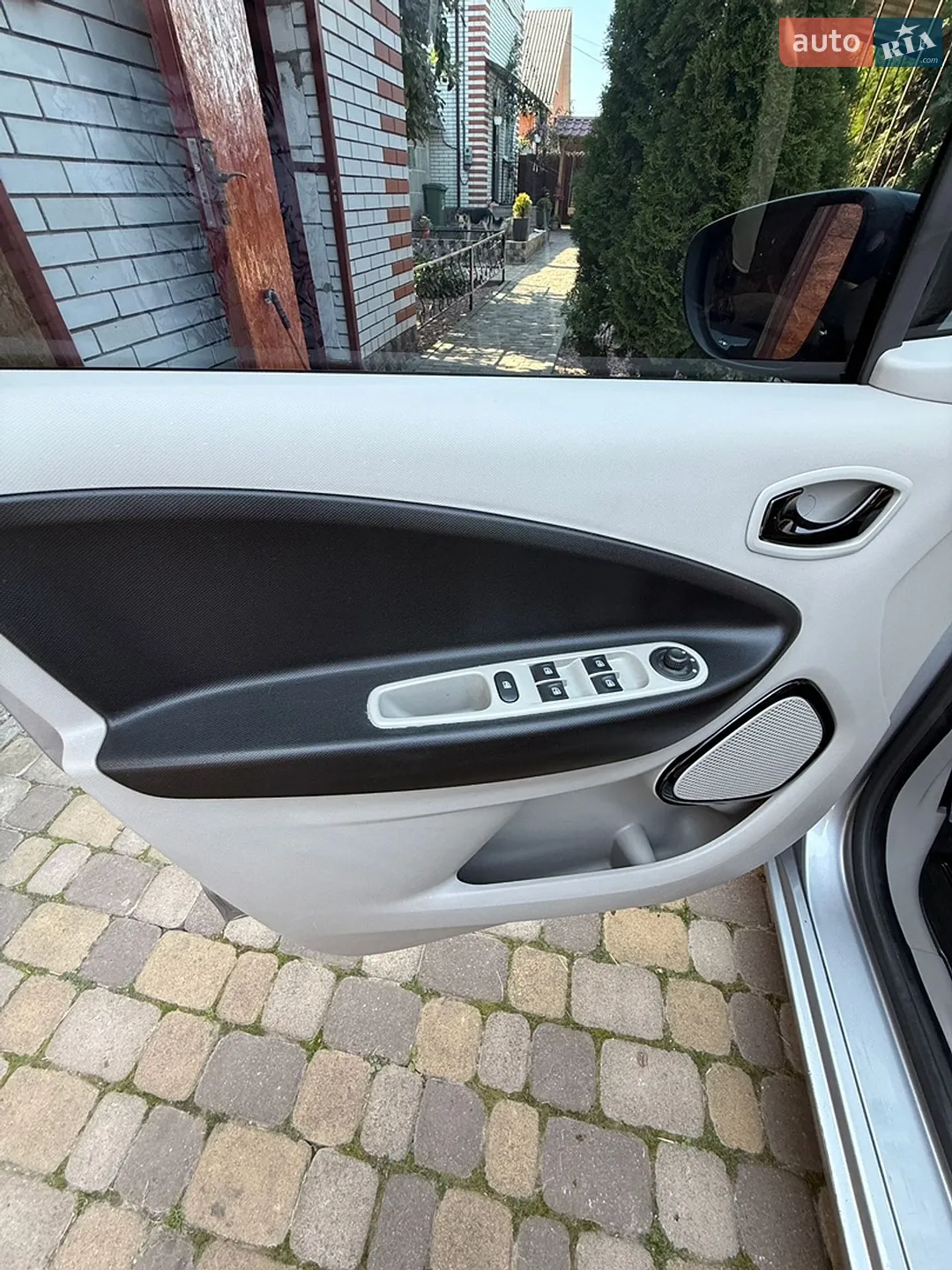 2016 Renault ZOE - мініатюра 10
