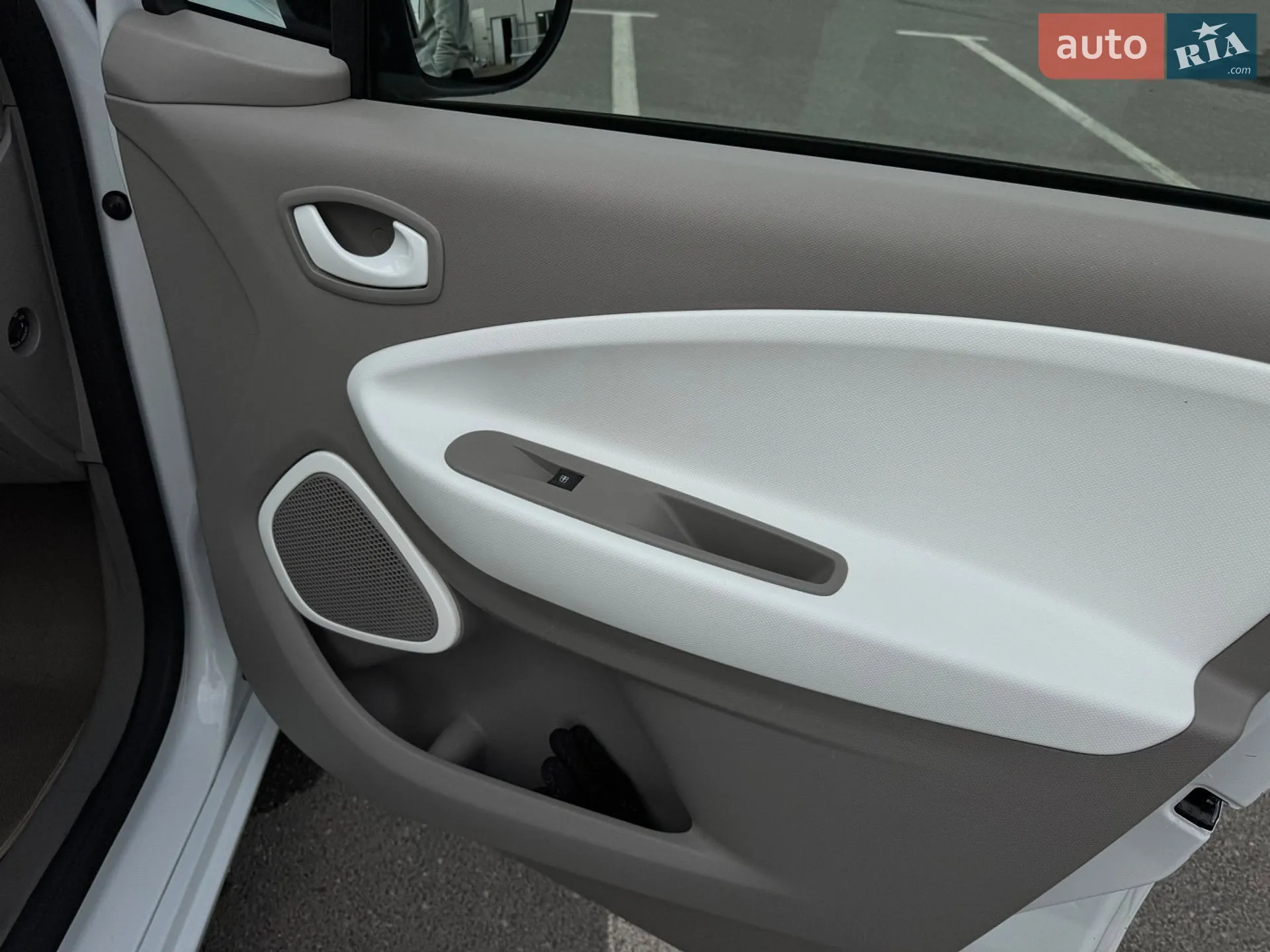 2017 Renault ZOE - мініатюра 30