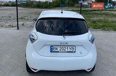 Хэтчбек Renault Zoe 2016 в Дубно
