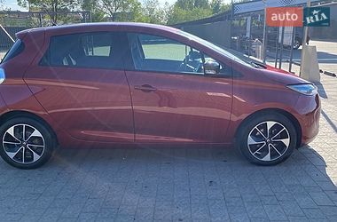 Хэтчбек Renault Zoe 2018 в Львове