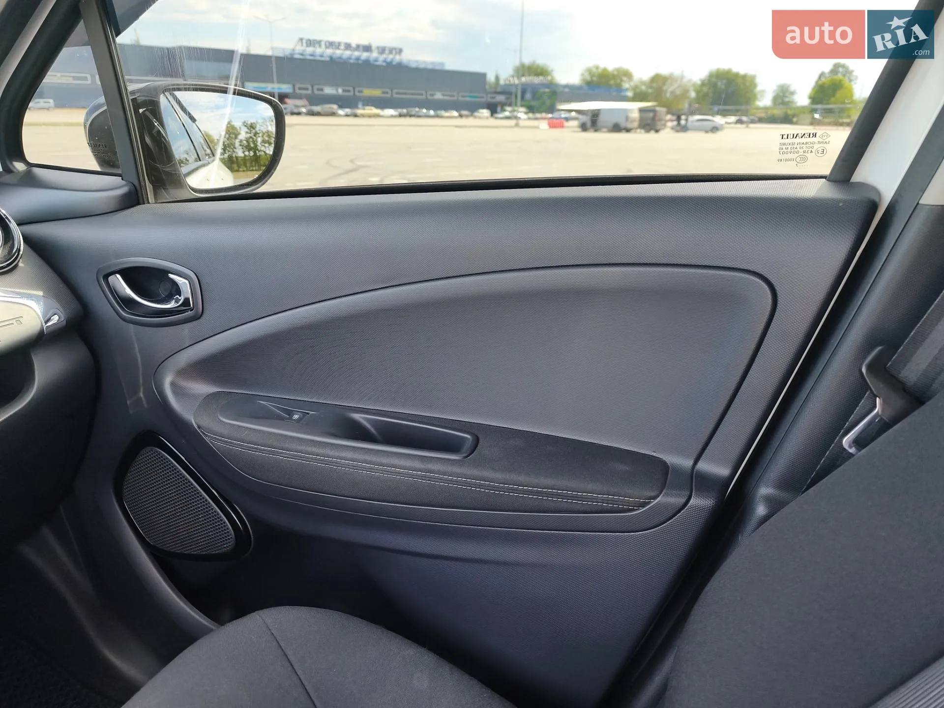 2017 Renault ZOE - мініатюра 28