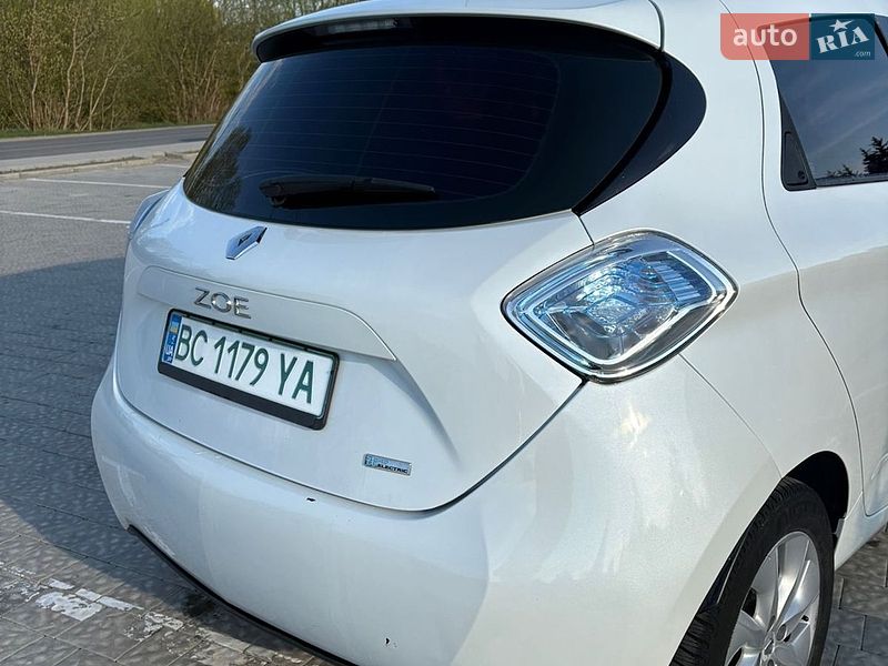 Хэтчбек Renault Zoe 2017 в Мостиске