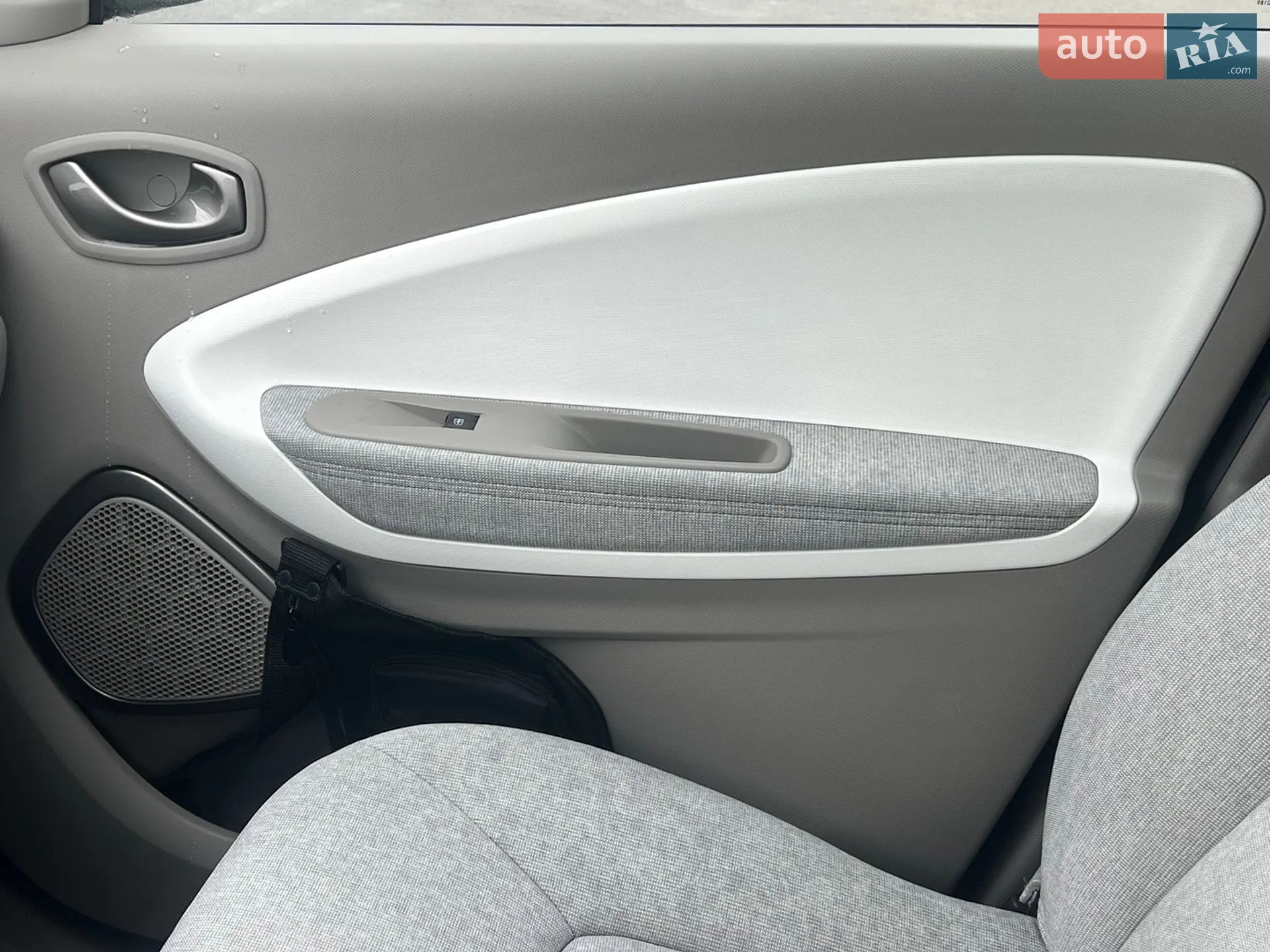 2018 Renault ZOE - мініатюра 25