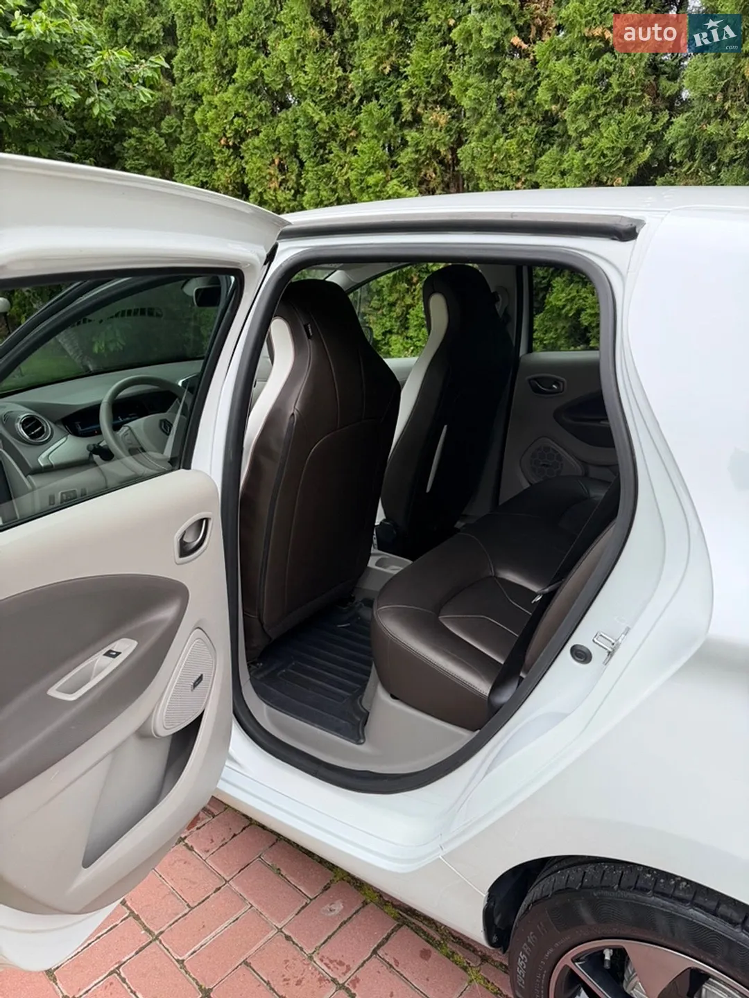 2017 Renault ZOE - мініатюра 20