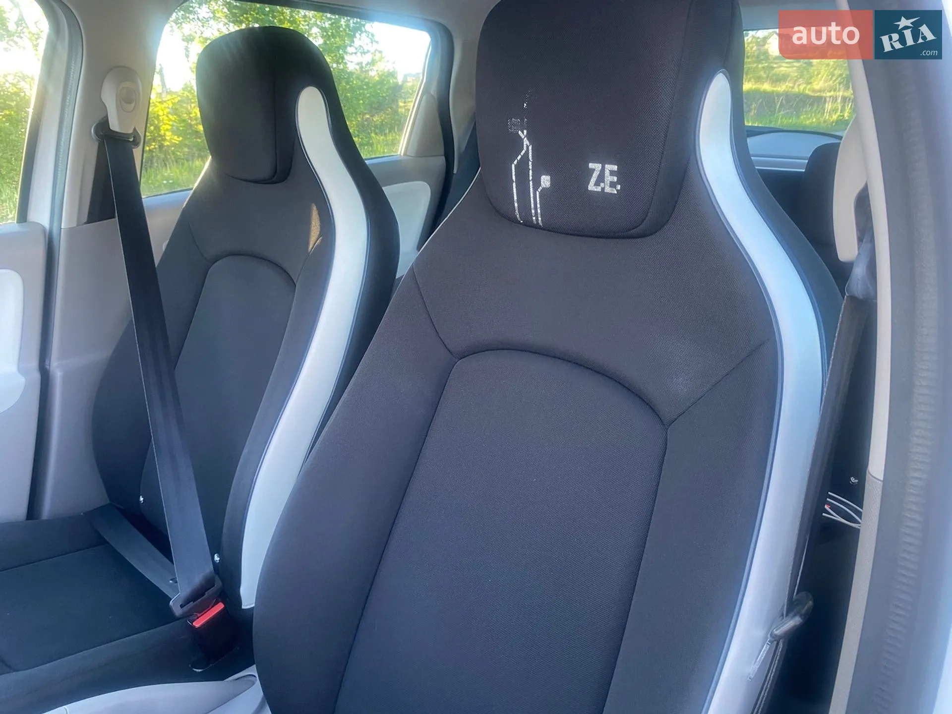 2015 Renault ZOE - мініатюра 28