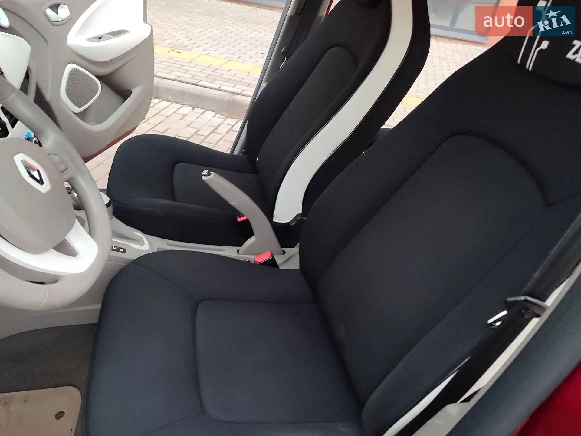 2017 Renault ZOE - мініатюра 9