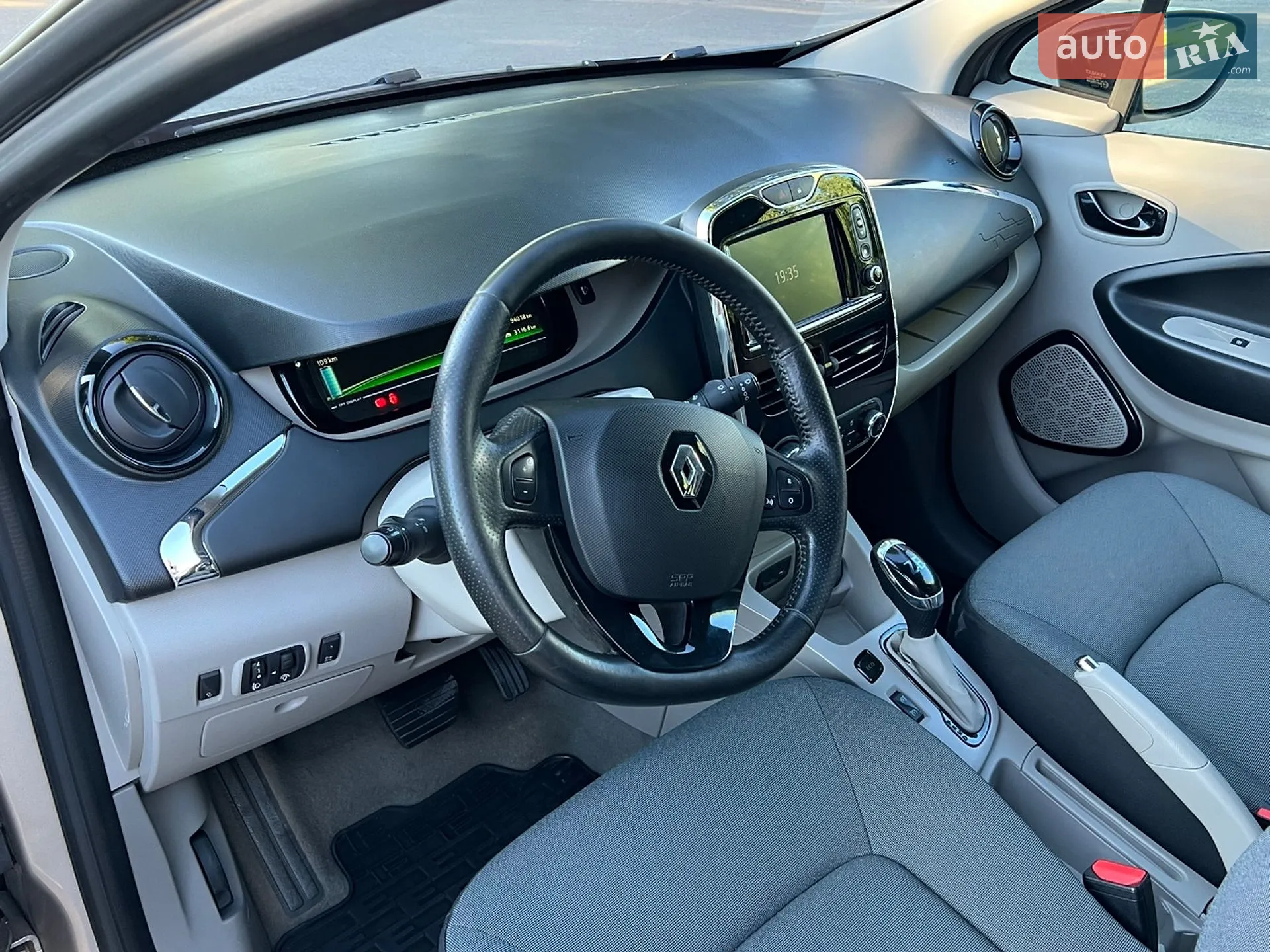 2014 Renault ZOE - мініатюра 16