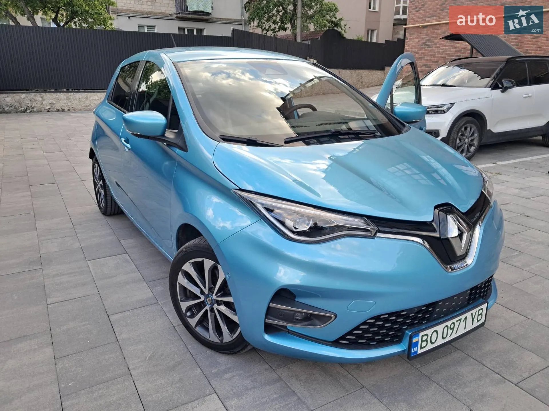 2020 Renault ZOE - фото 1