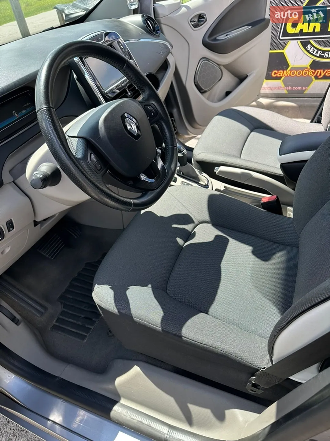 2016 Renault ZOE - мініатюра 9