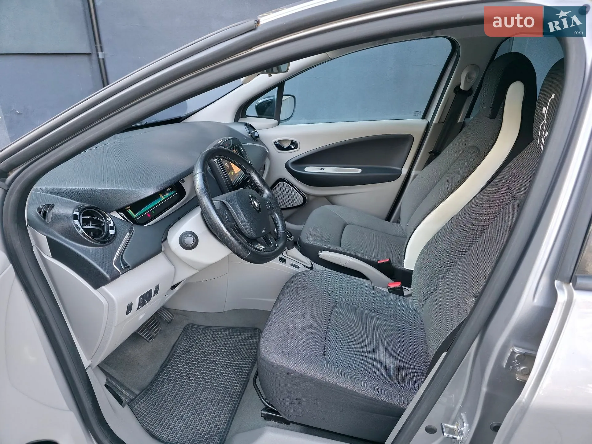 2014 Renault ZOE - мініатюра 28