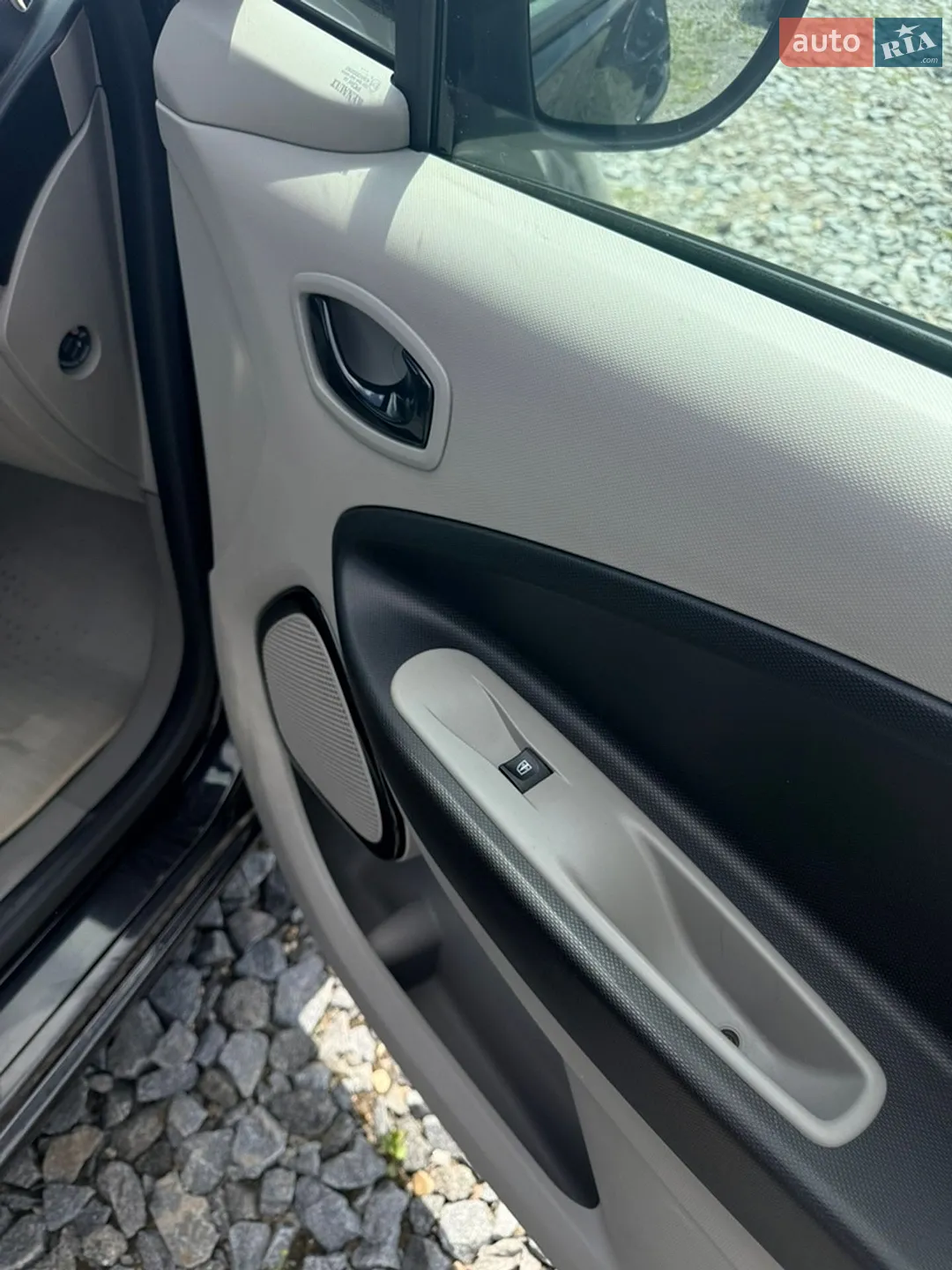2016 Renault ZOE - мініатюра 25