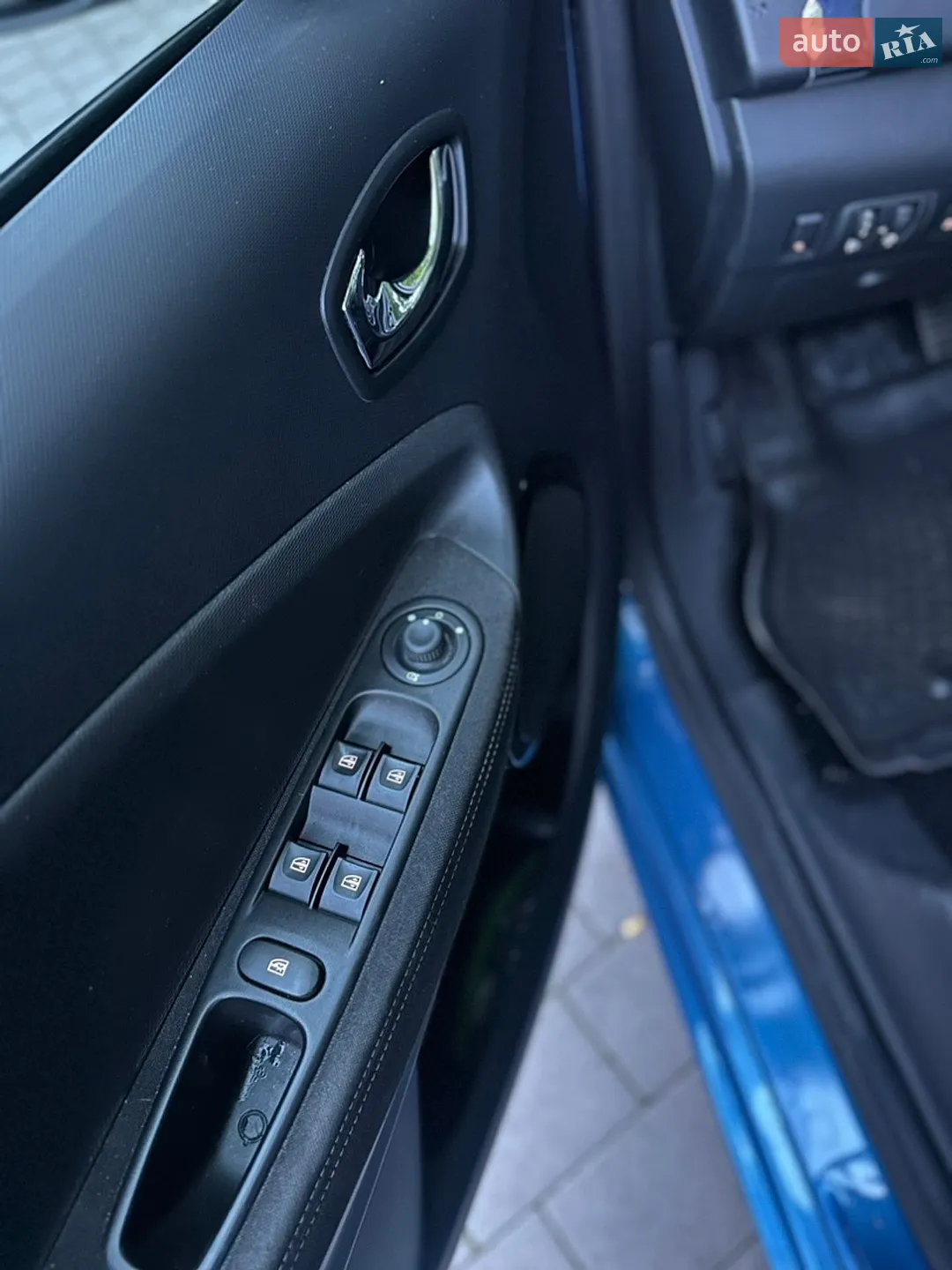 2018 Renault ZOE - мініатюра 24